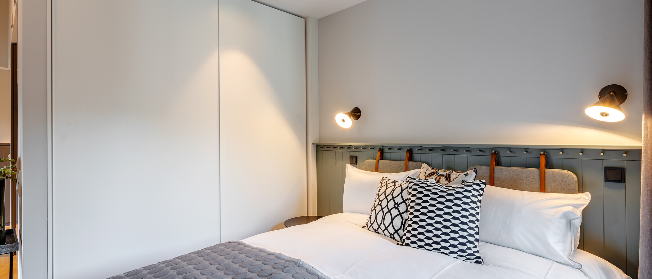 apartment München Herzogpark 03 sleeping area 12651