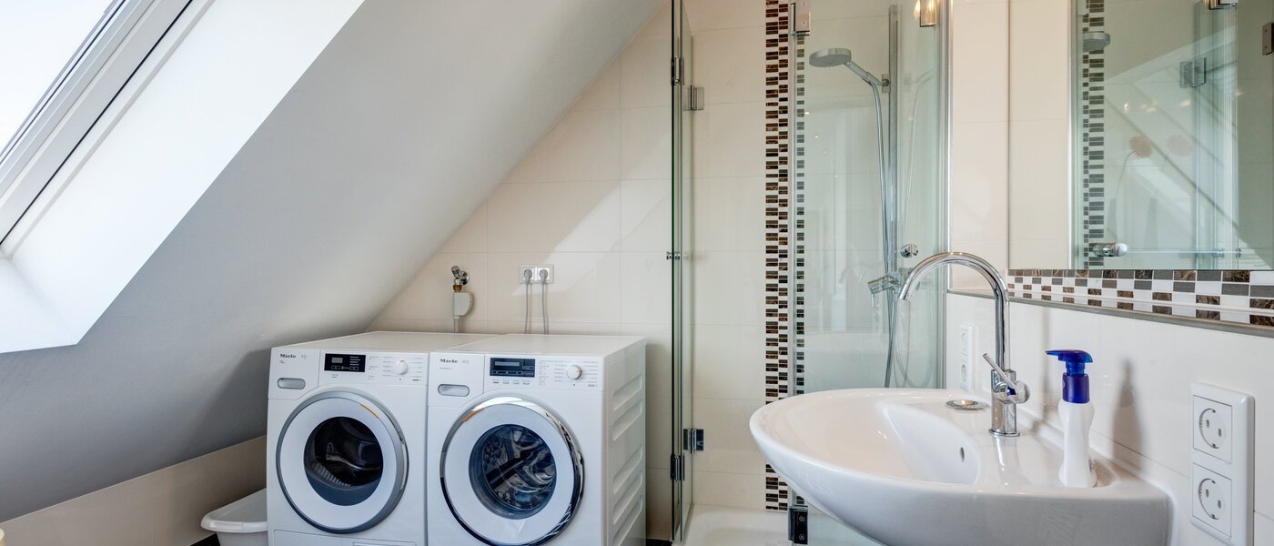 maisonette München Pasing 01 2. bathroom 12653