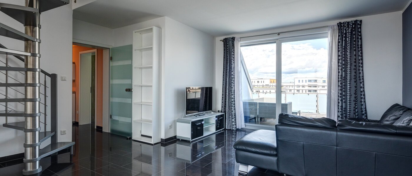 maisonette München Pasing 02 living area 12653