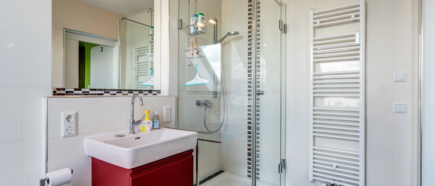 maisonette München Pasing 03 1. bathroom 12653