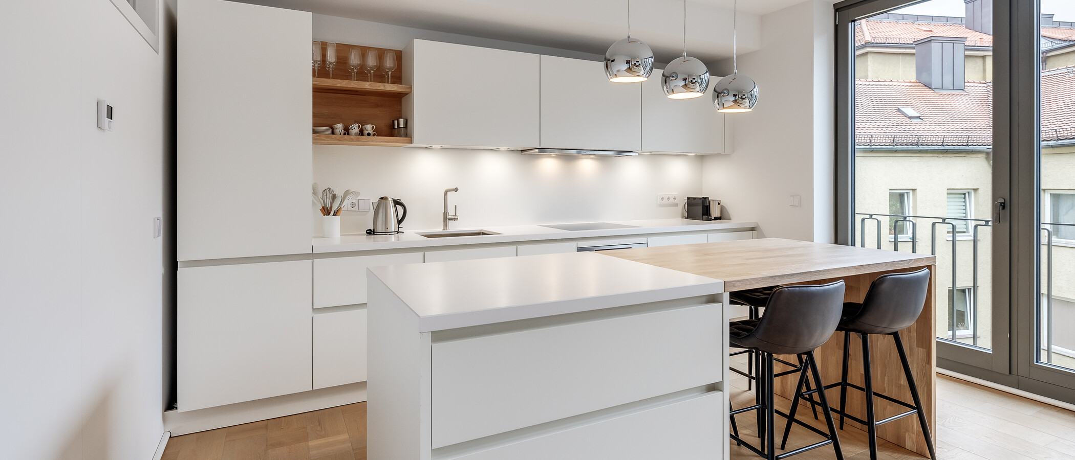 apartment München Gärtnerplatzviertel 01 kitchen 12664