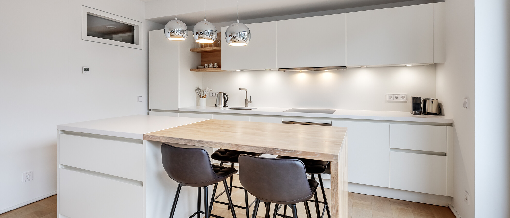 apartment München Gärtnerplatzviertel 02 kitchen 12664
