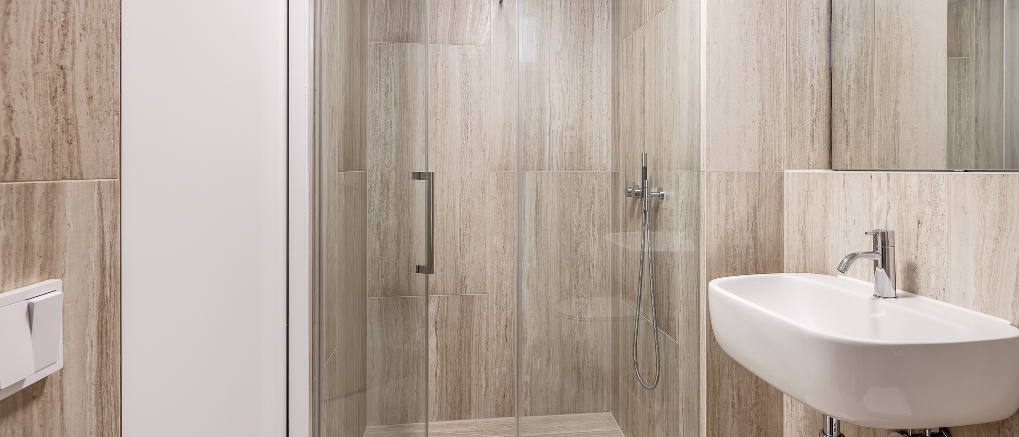 apartment München Gärtnerplatzviertel 02 bathroom 12664
