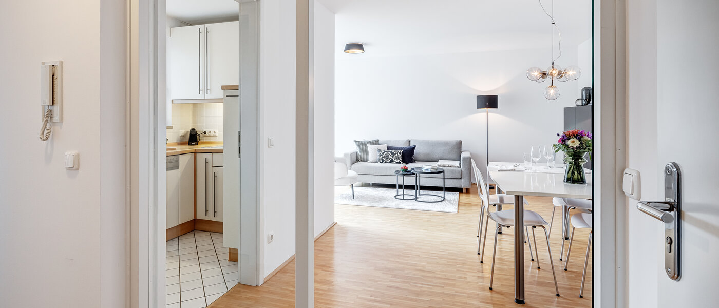 apartment München Glockenbachviertel 02 hall 12668