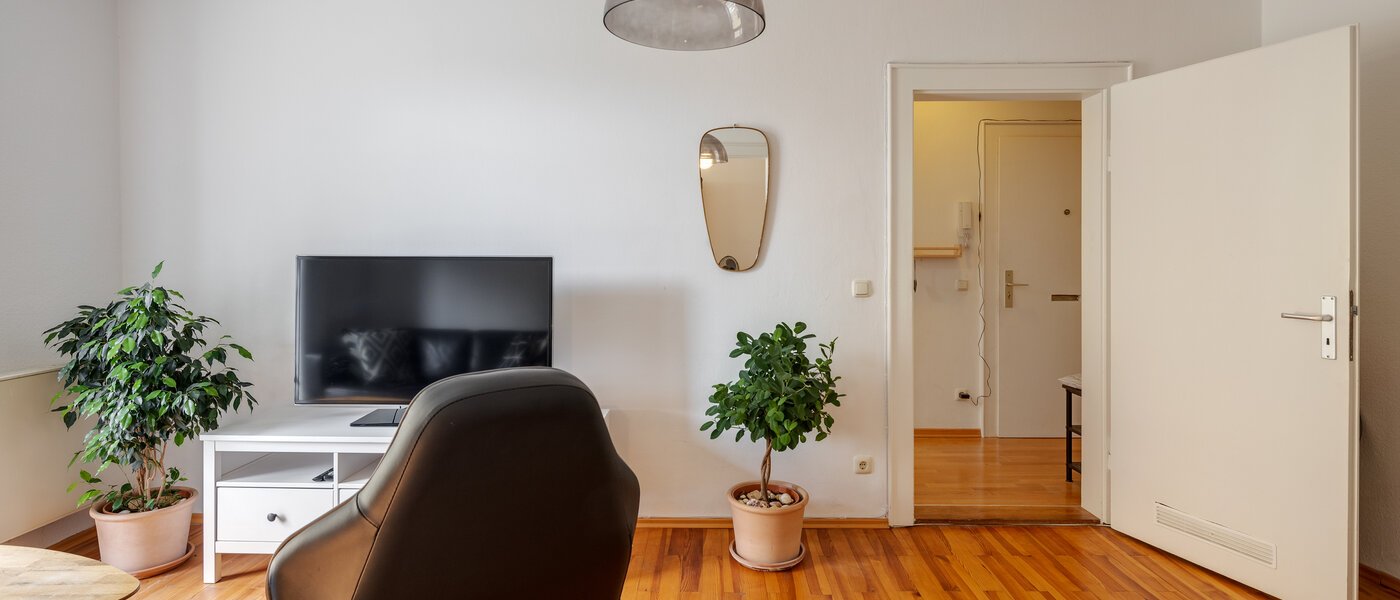 apartment München Schlachthofviertel 04 living room 12670