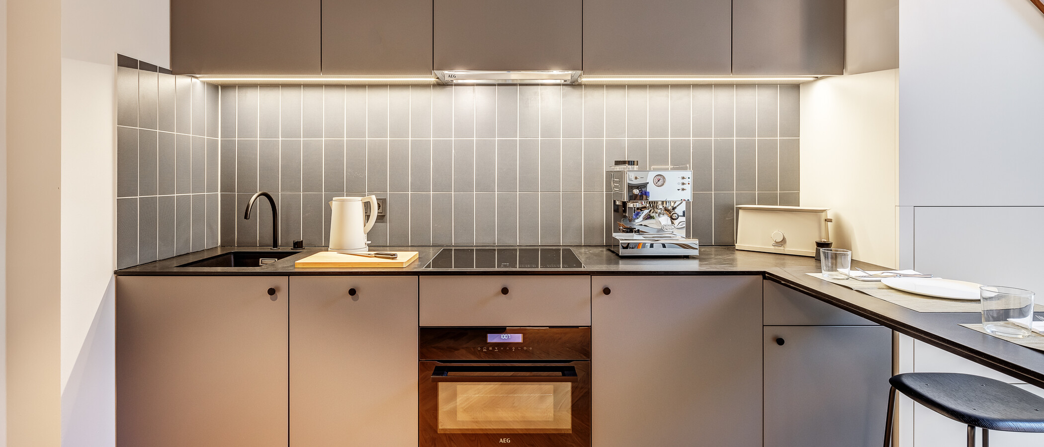 maisonette-gallery apartment München Herzogpark 02 kitchen 12681