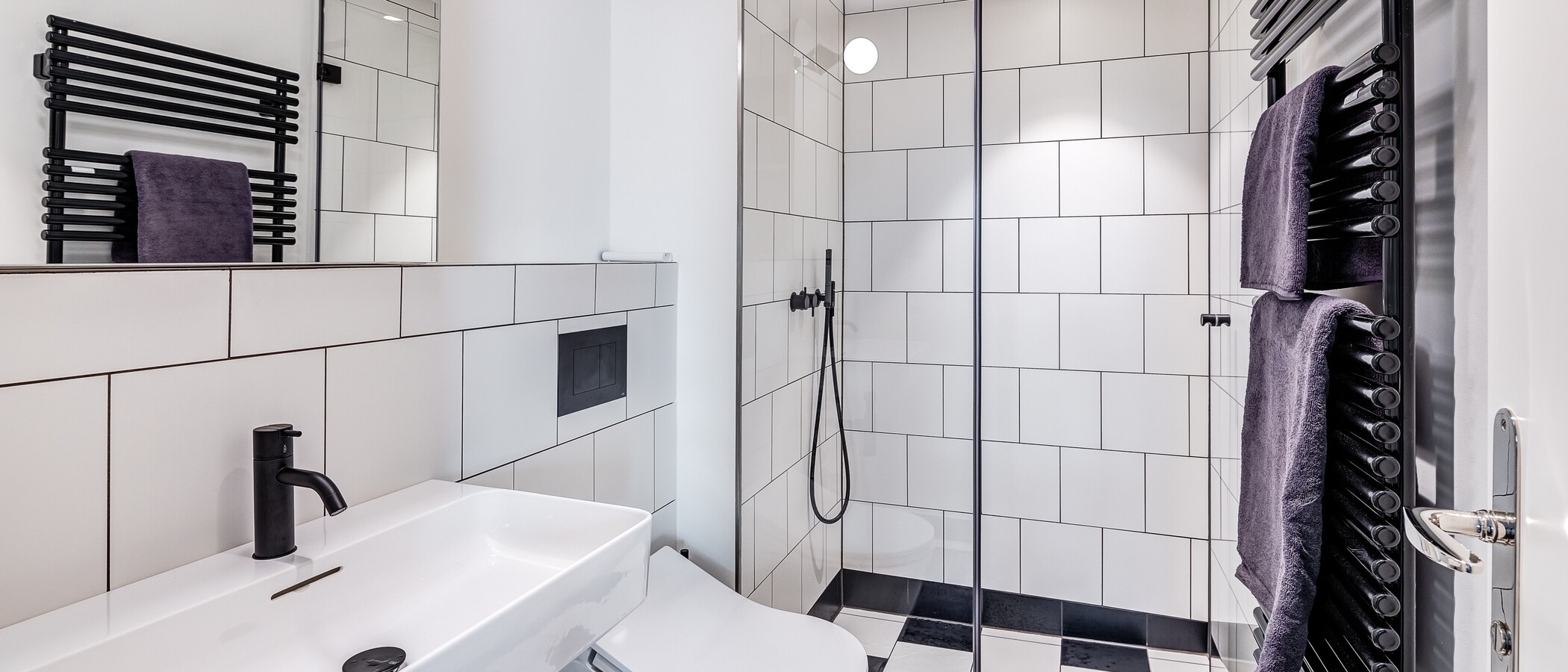 maisonette-gallery apartment München Herzogpark 01 bathroom 12681