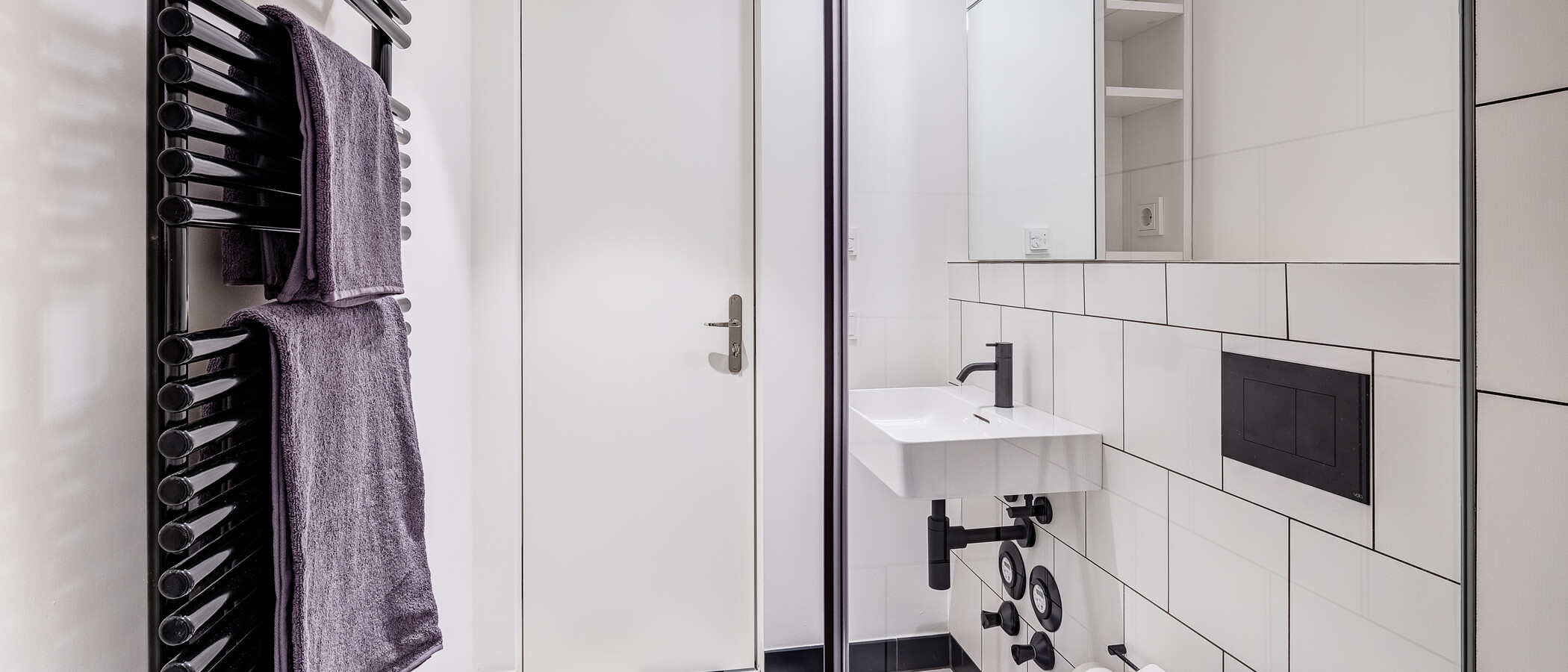 maisonette-gallery apartment München Herzogpark 02 bathroom 12681