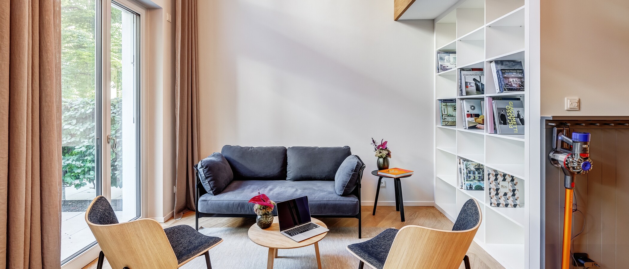 maisonette-gallery apartment München Herzogpark 02 living area 12681