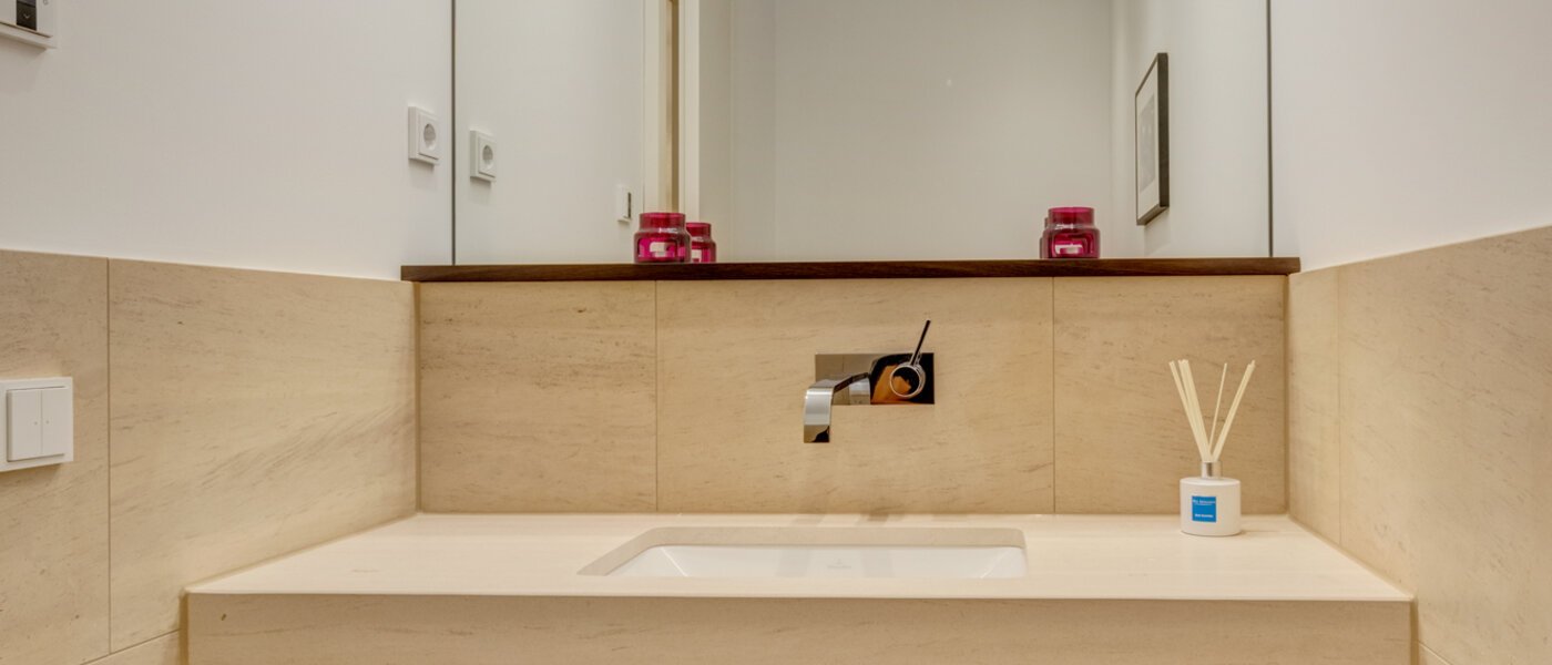 apartment München Maxvorstadt - Museumsviertel 01 guest toilet 12690