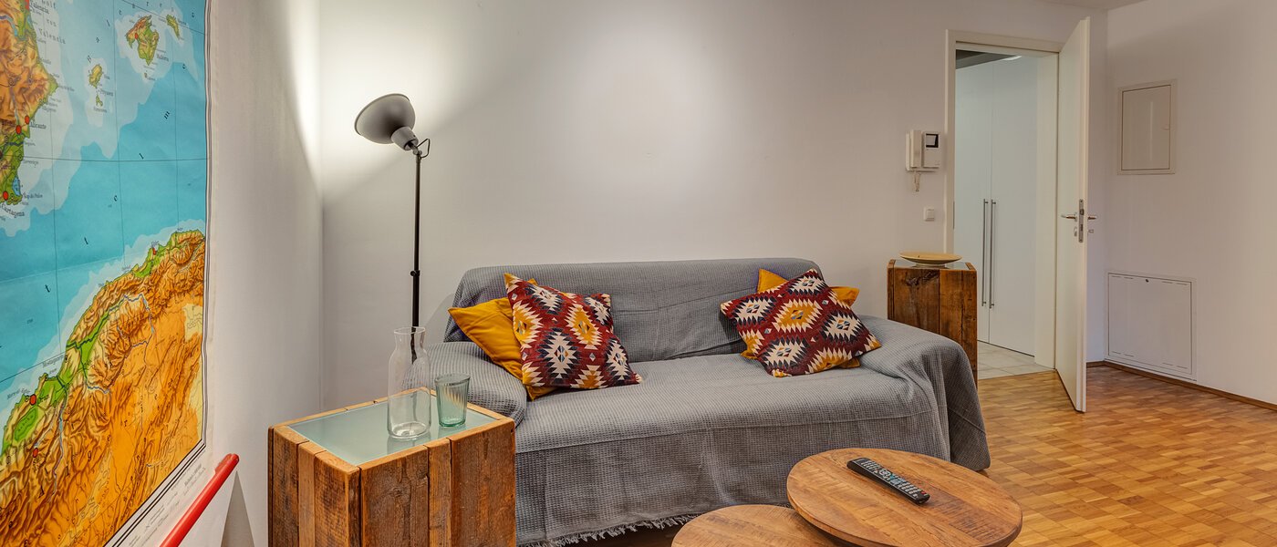 apartment München Thalkirchen 02 living area 12695