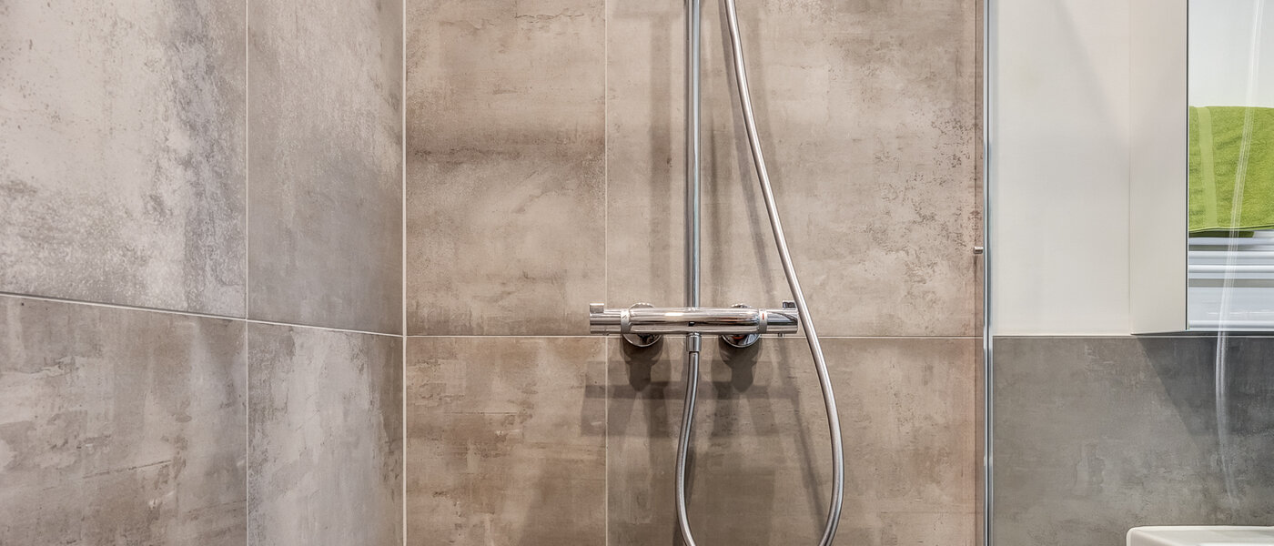 apartment Unterhaching 02 bathroom 12705