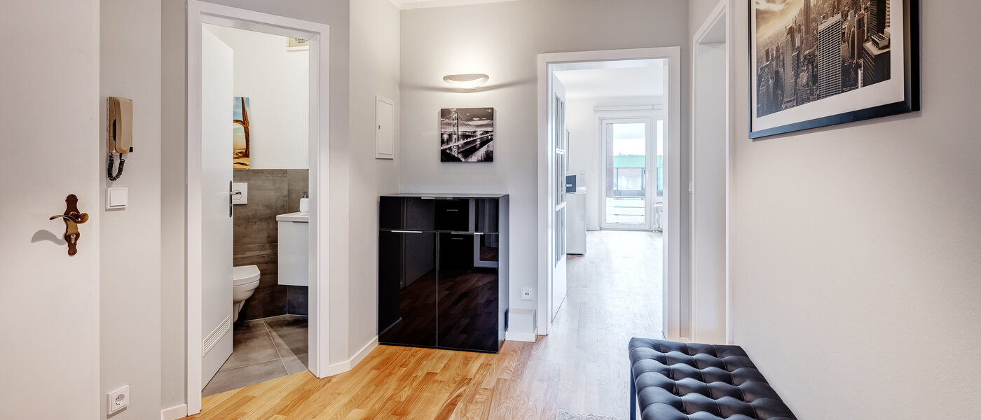 apartment Unterhaching 03 hall 12705