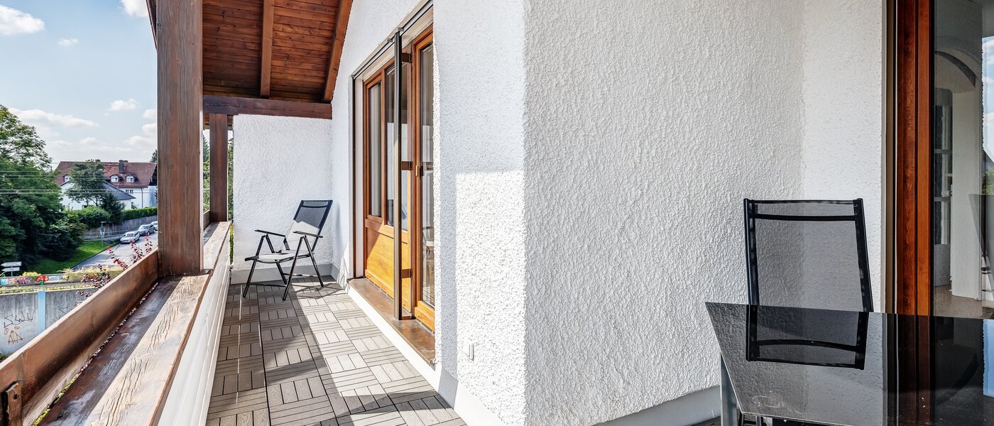 apartment Unterhaching 01 balcony 12705