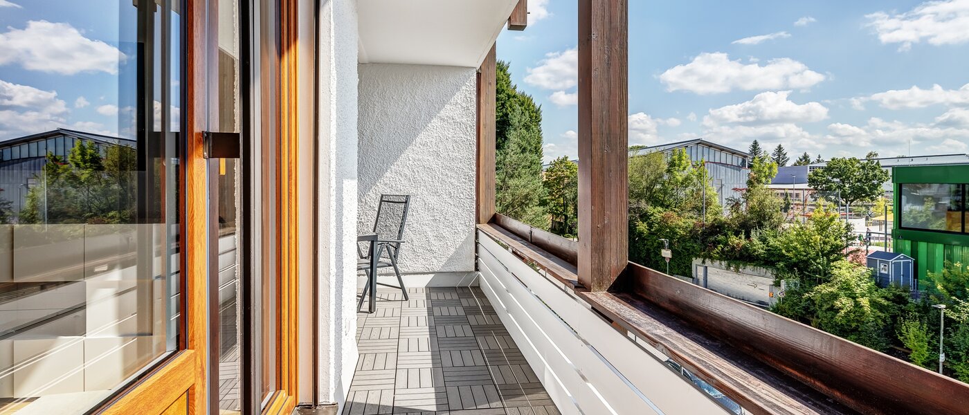 apartment Unterhaching 04 balcony 12705
