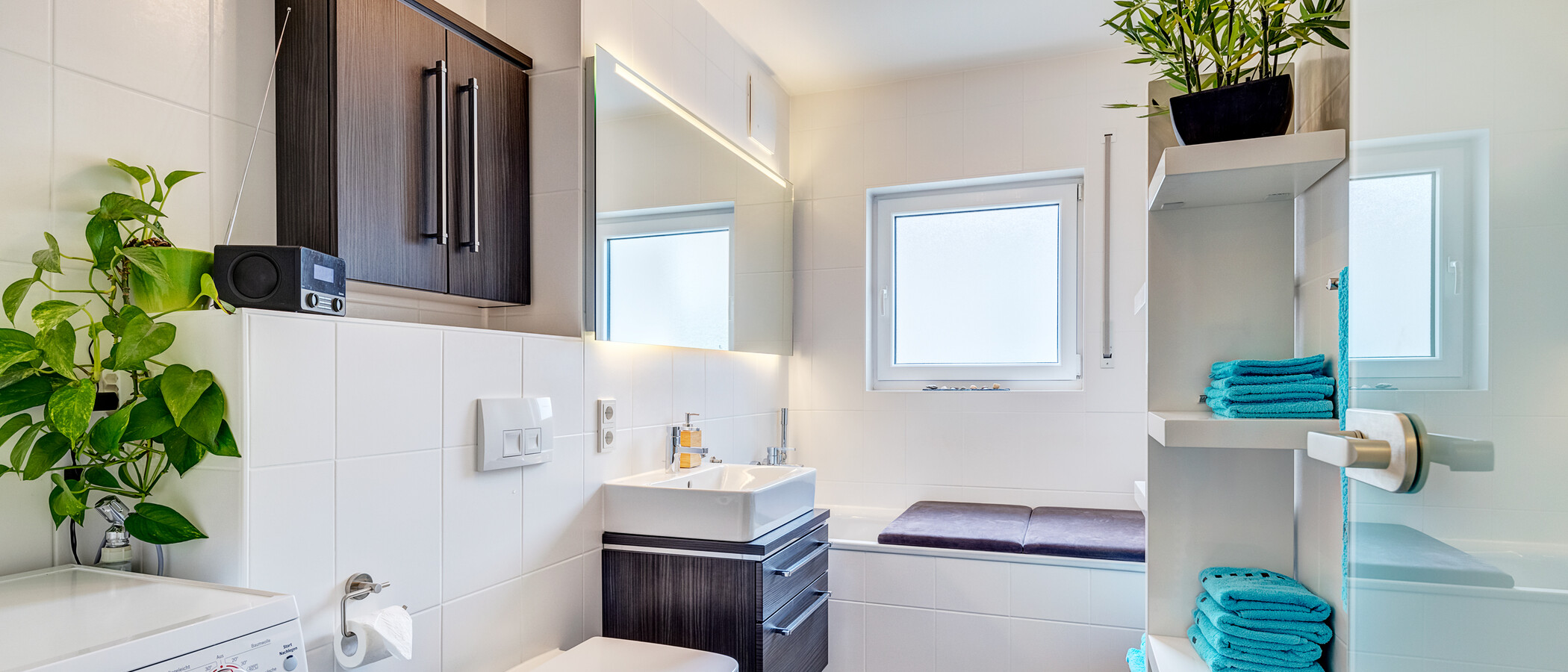 apartment Unterhaching 01 1. bathroom 12719