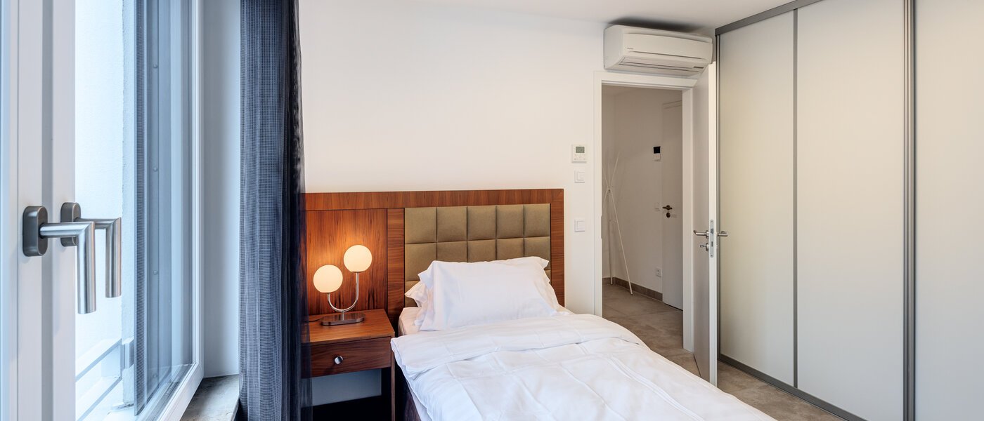 apartment München Arabellapark 01 3. bedroom 12725