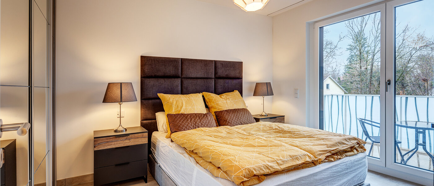 apartment München Arabellapark 01 bedroom 12726