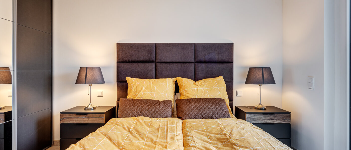 apartment München Arabellapark 04 bedroom 12726