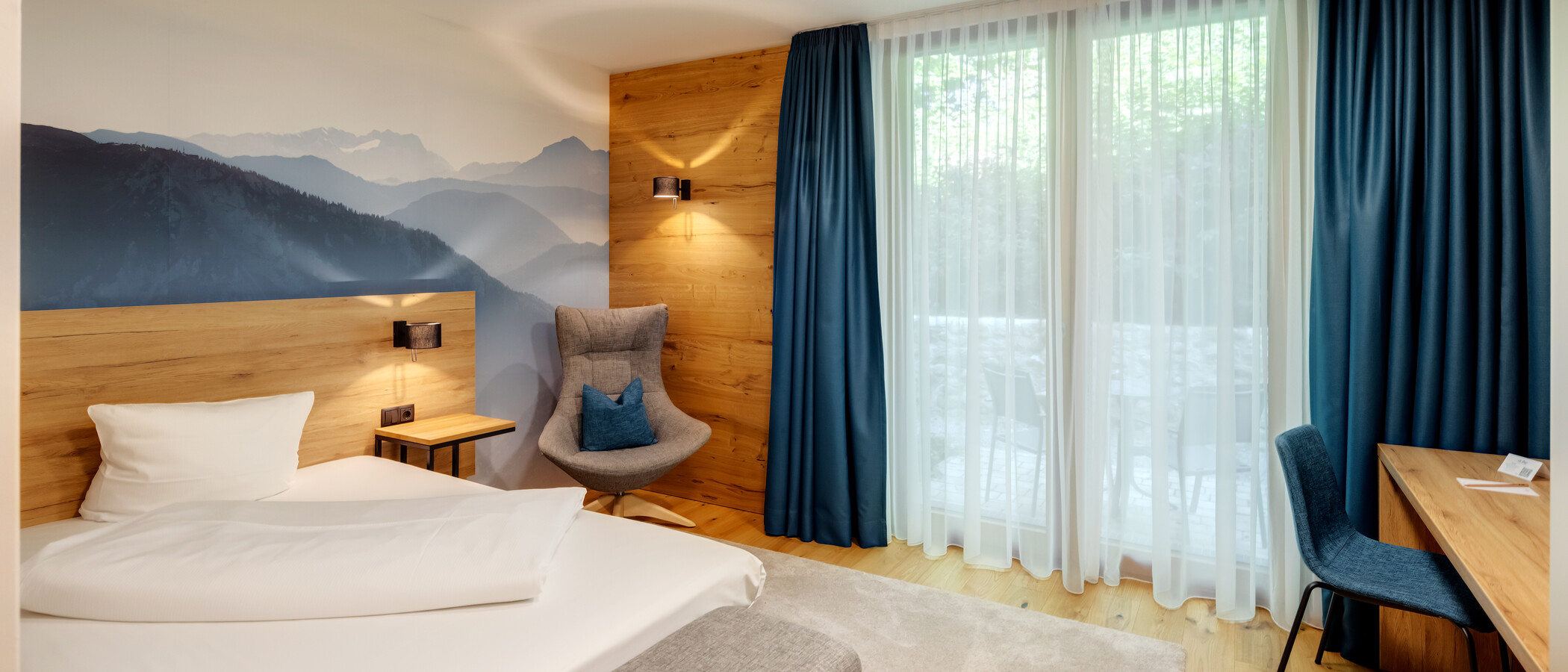 studio Miesbach 01 living area 12742