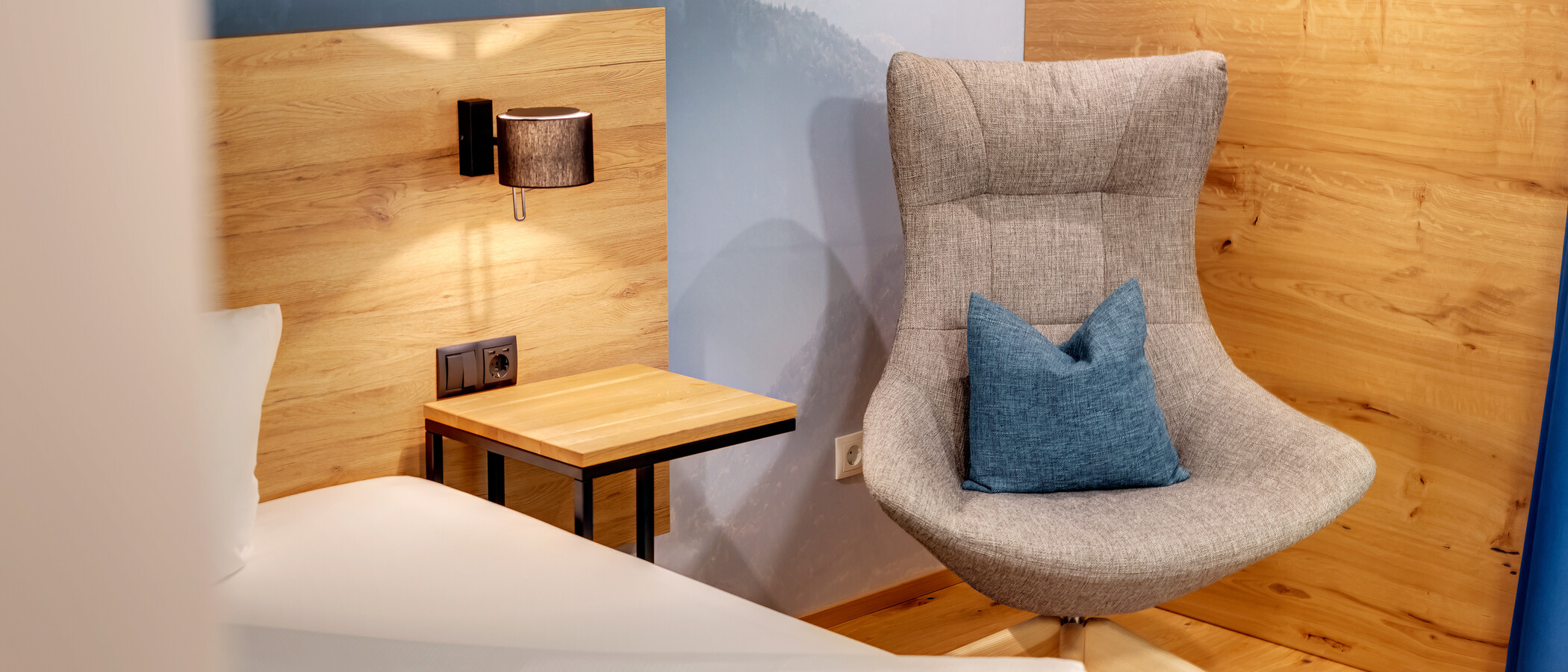 studio Miesbach 02 living area 12742