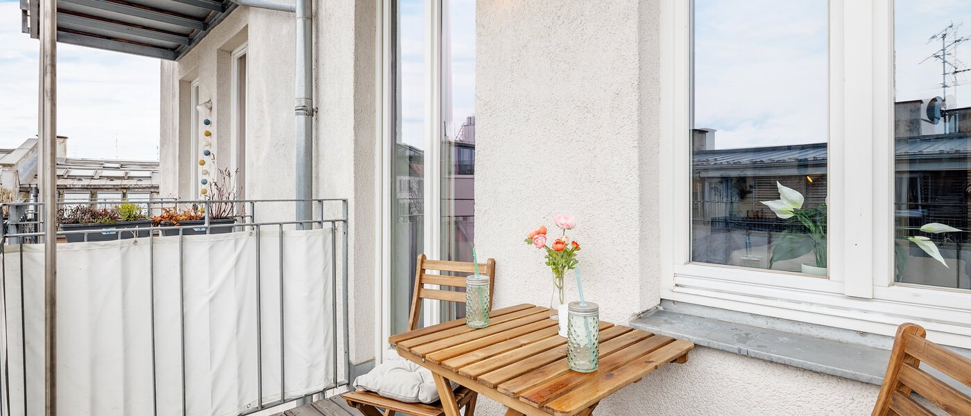 apartment München Maxvorstadt - Westen 02 1. balcony 12753