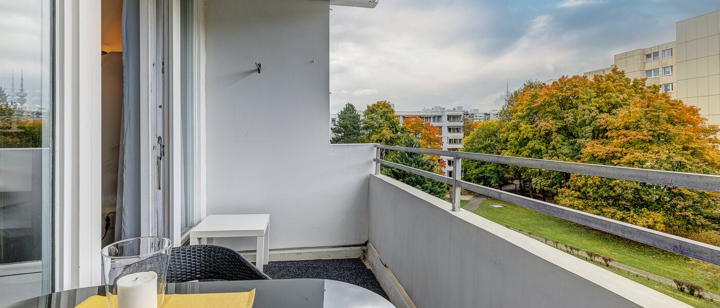 apartment München Moosach 02 balcony 12754