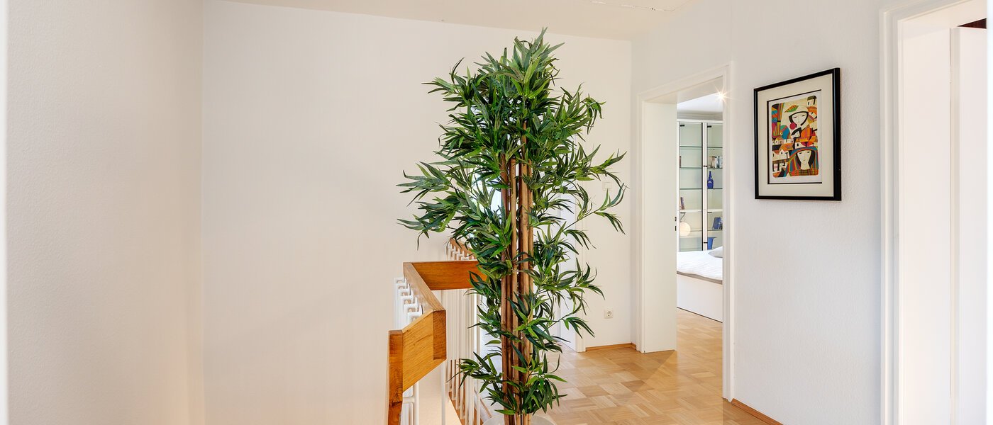 house München Lerchenau 01 hall 12756