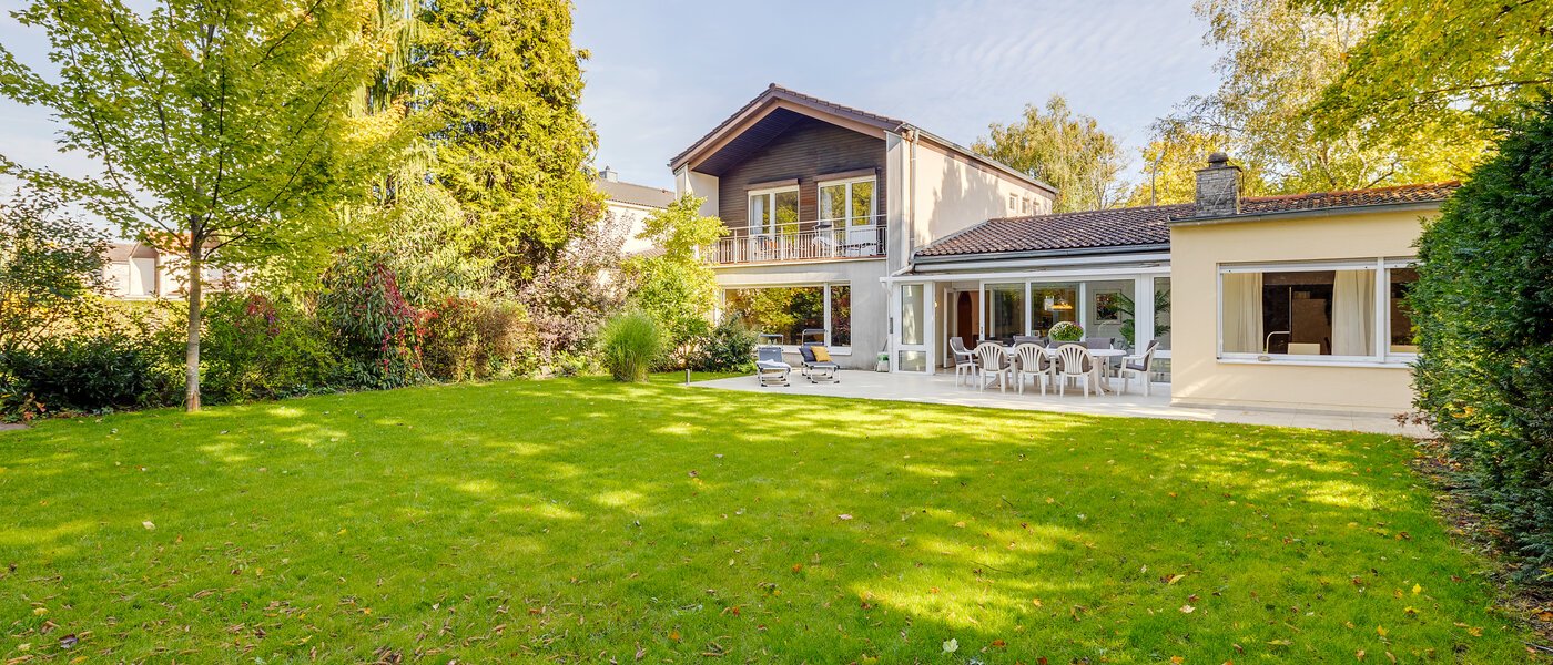 house München Lerchenau 01 garden 12756