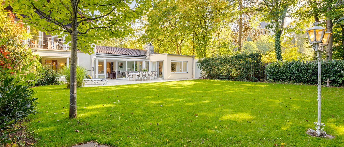 house München Lerchenau 02 garden 12756