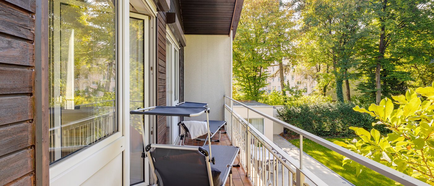 house München Lerchenau 01 balcony 12756