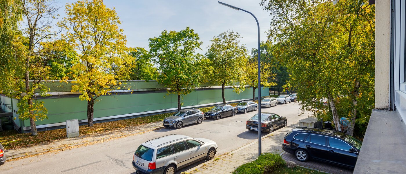 house München Lerchenau 06 view 12756