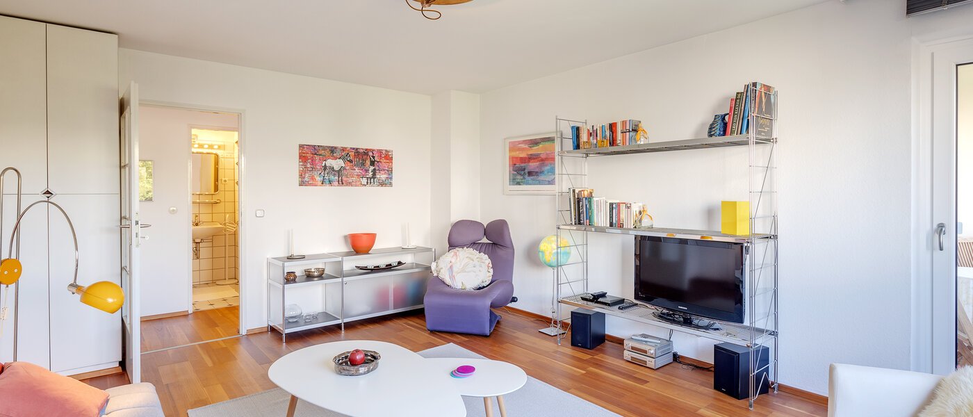 apartment München Johanneskirchen 03 living room 12763