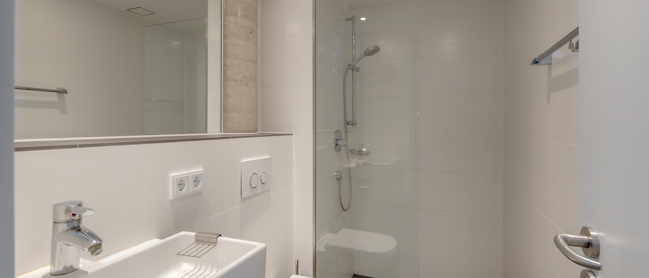 apartment Unterschleißheim Lohhof 01 bathroom 12773