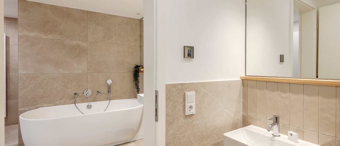 apartment Rottach-Egern 01 separate toilet 12780