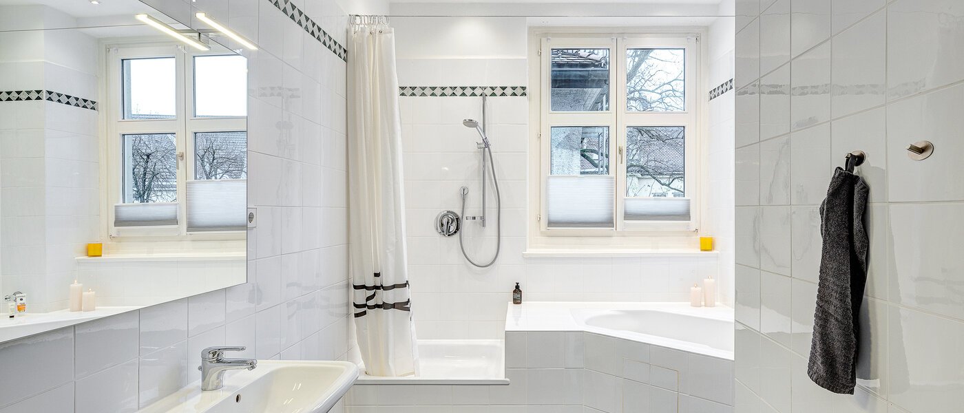 apartment München Haidhausen 01 bathroom 12796