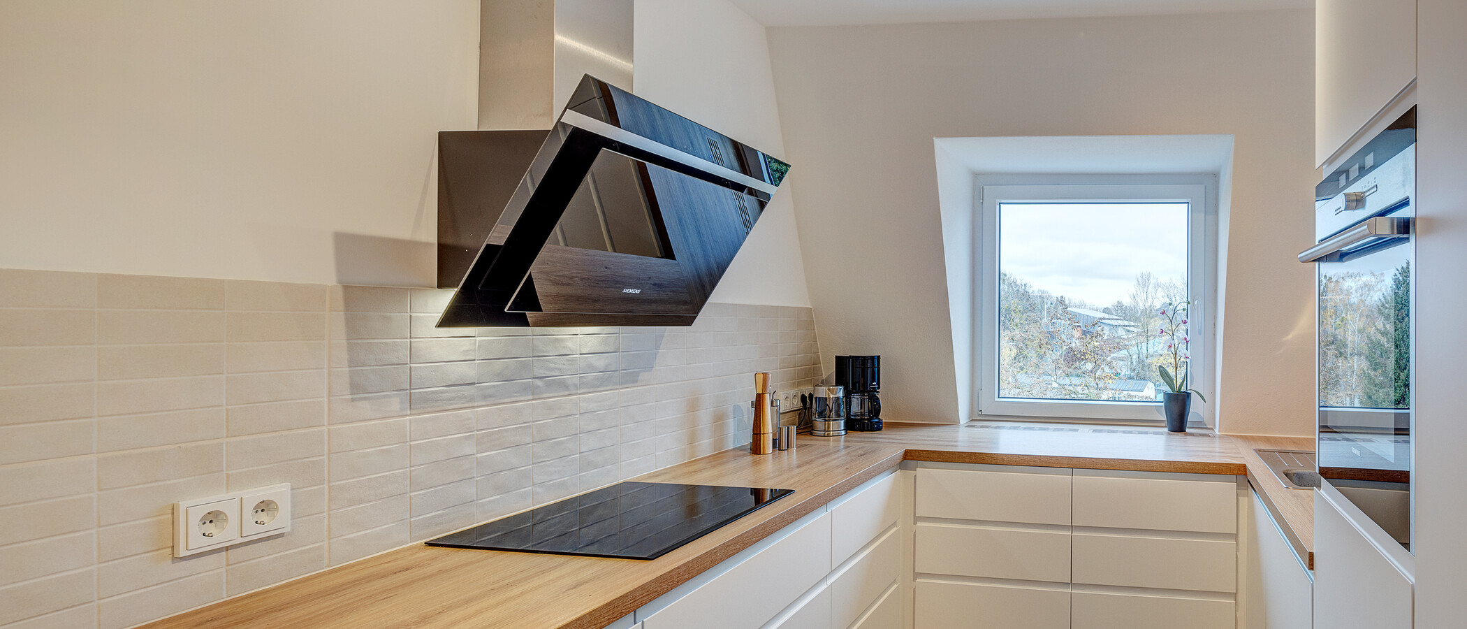 attic apartment München Thalkirchen 02 kitchen 12801