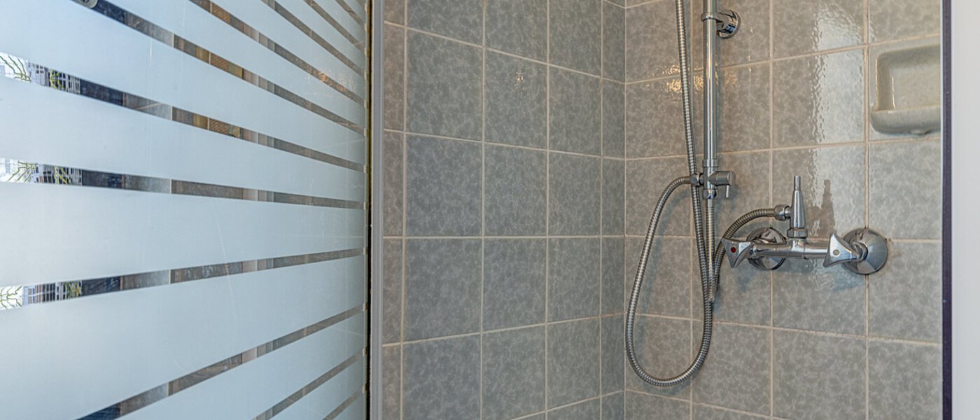 apartment Walchensee 03 bathroom 12810