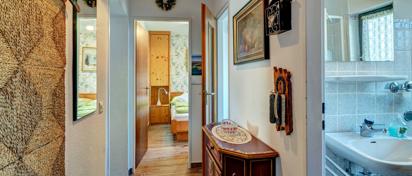 apartment Walchensee 03 hall 12810