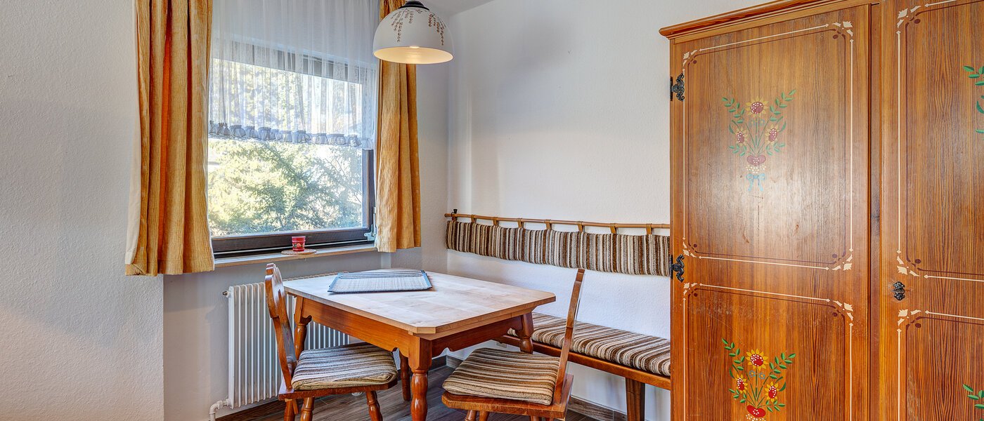 apartment Walchensee 03 living area 12810