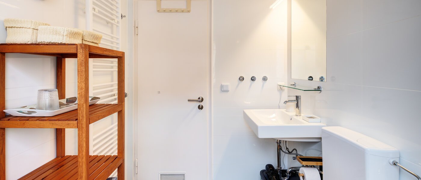 apartment München Laim 03 bathroom 12823