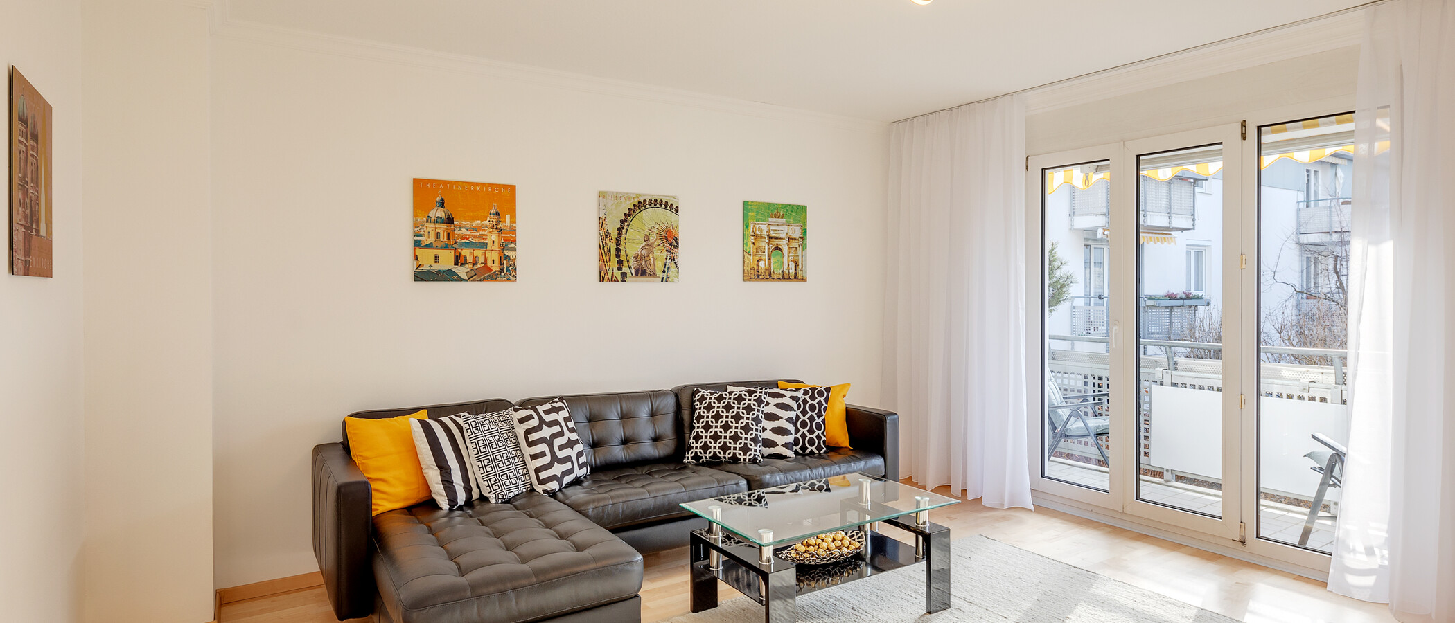 apartment München Altperlach 01 living area 12835