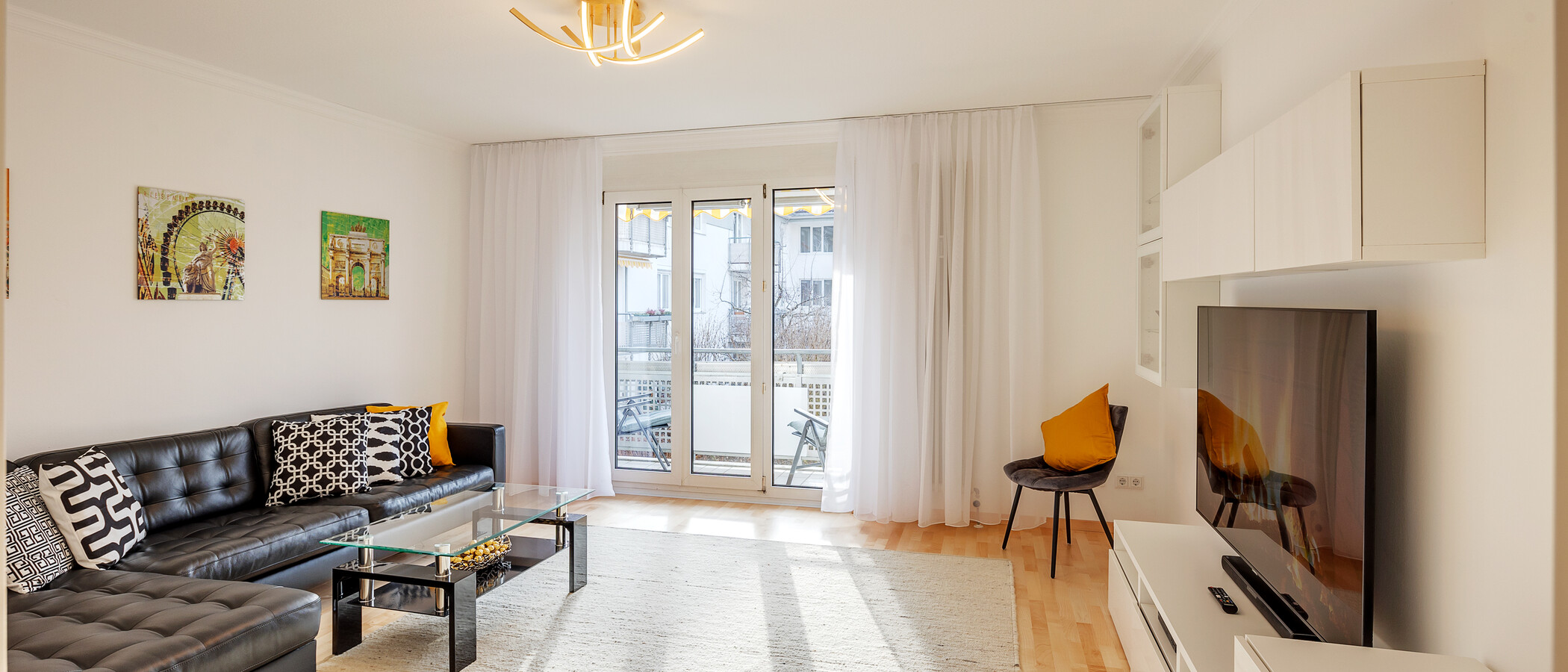 apartment München Altperlach 02 living area 12835