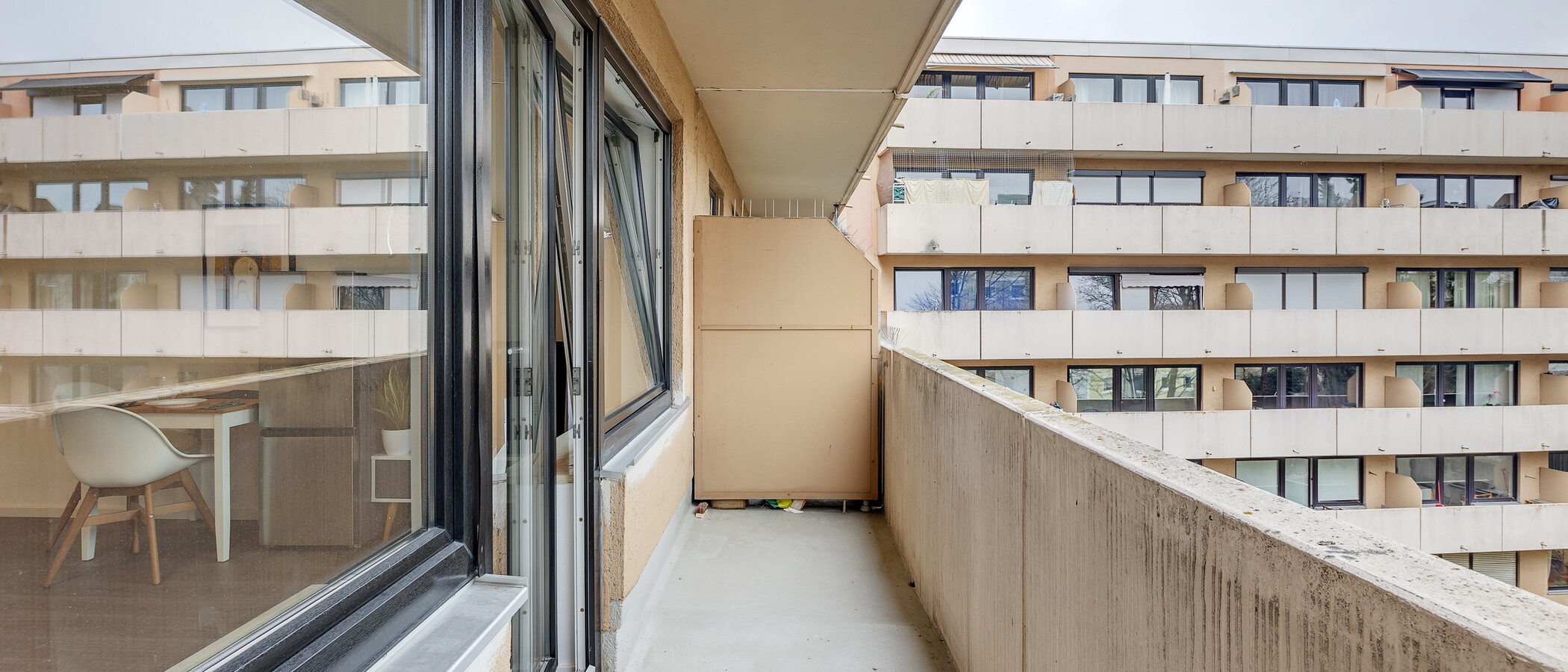 apartment München Neuhausen 02 balcony 12838