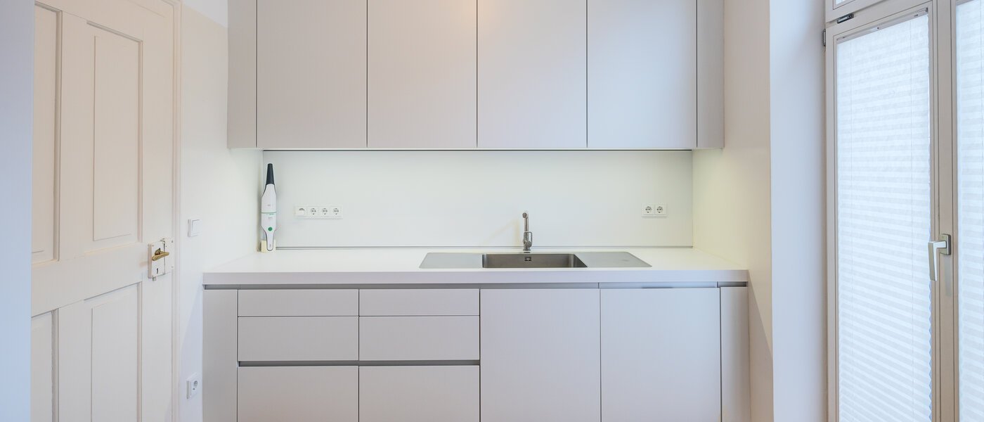 apartment München Nymphenburg 02 kitchen 12846