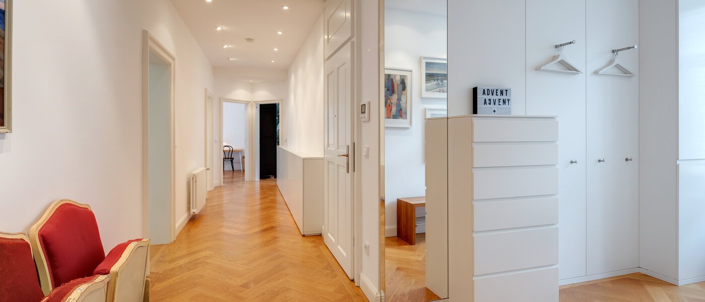 apartment München Nymphenburg 03 hall 12846