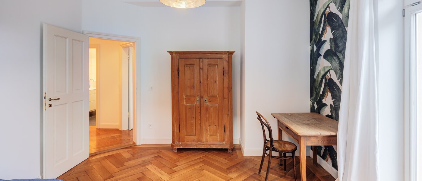 apartment München Nymphenburg 03 2. bedroom 12846