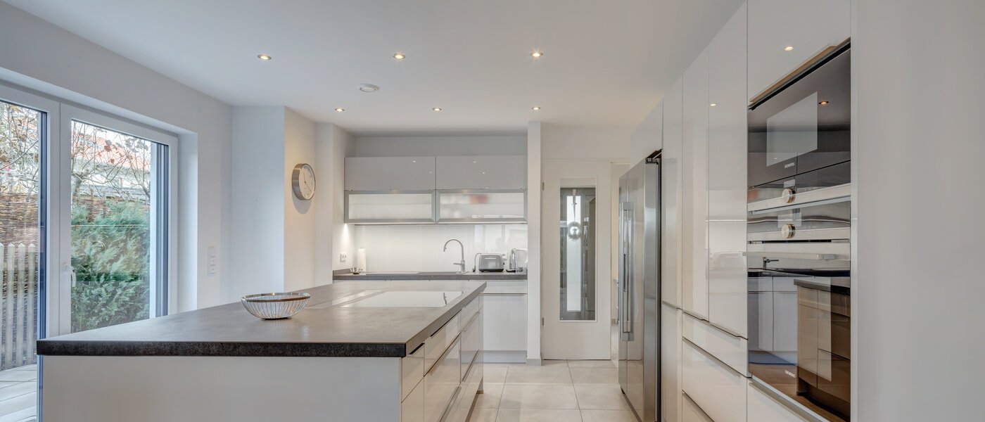 semi-detached house Gilching 01 kitchen 12856