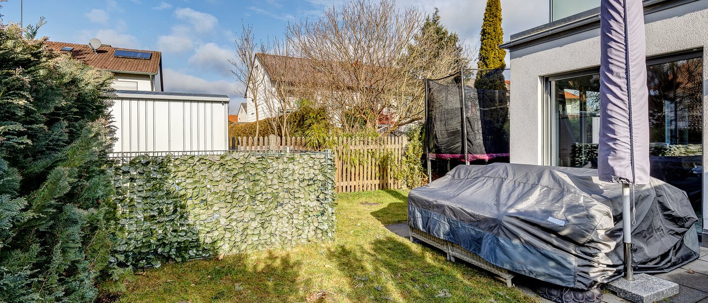 semi-detached house Gilching 02 garden 12856