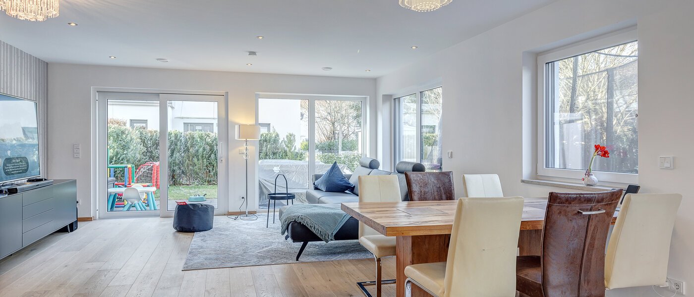 semi-detached house Gilching 01 living area 12856